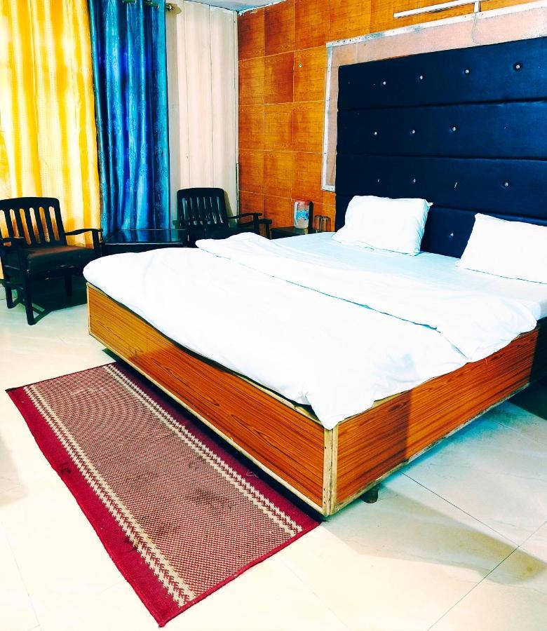Hotel Holiday Plaza Dalhousie - Near Ghandhi Chowk Mall Road Exteriör bild