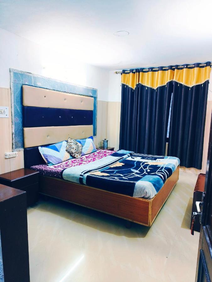 Hotel Holiday Plaza Dalhousie - Near Ghandhi Chowk Mall Road Exteriör bild